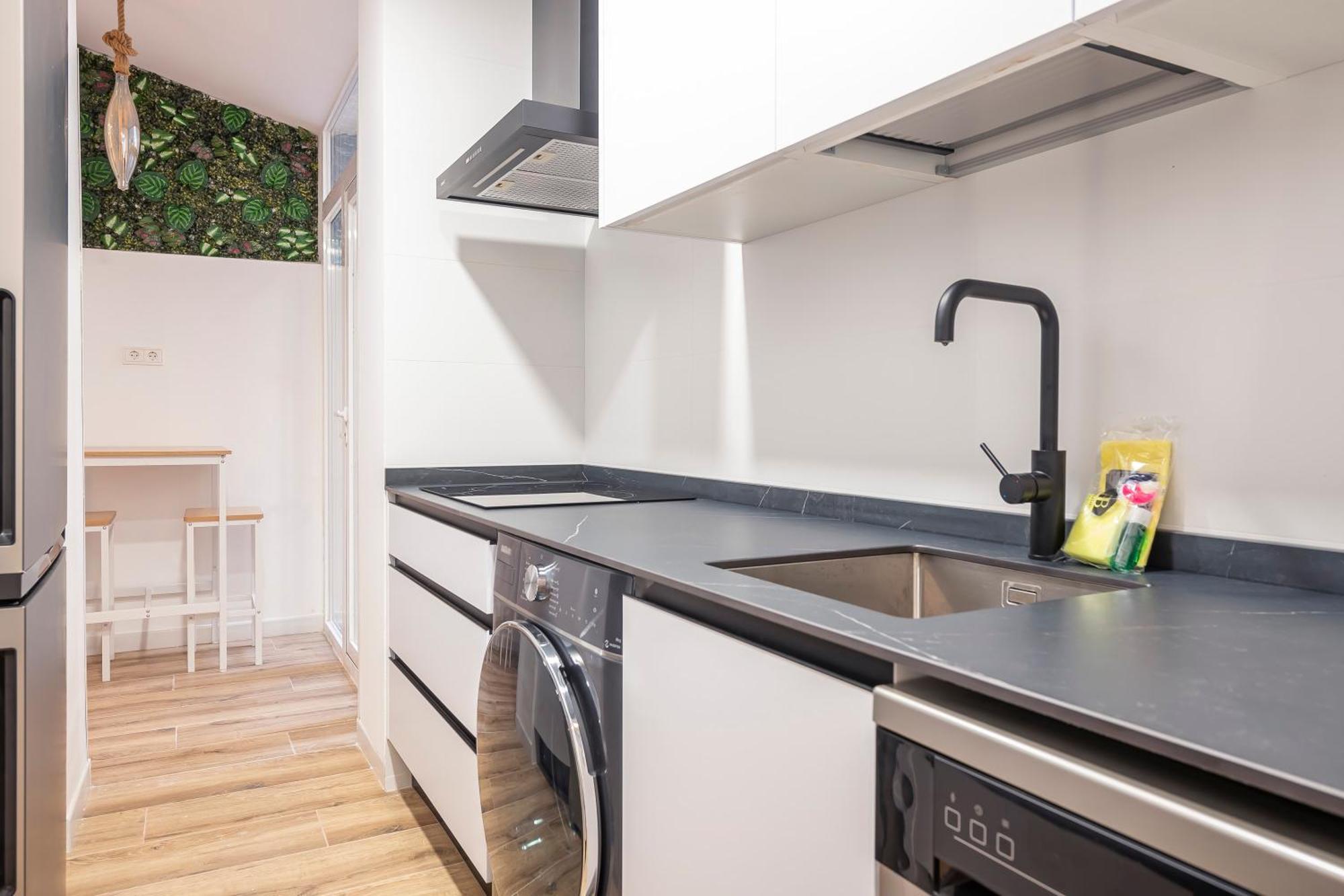 Exclusivo En El Retiro By Bebalmy Apartment Madrid