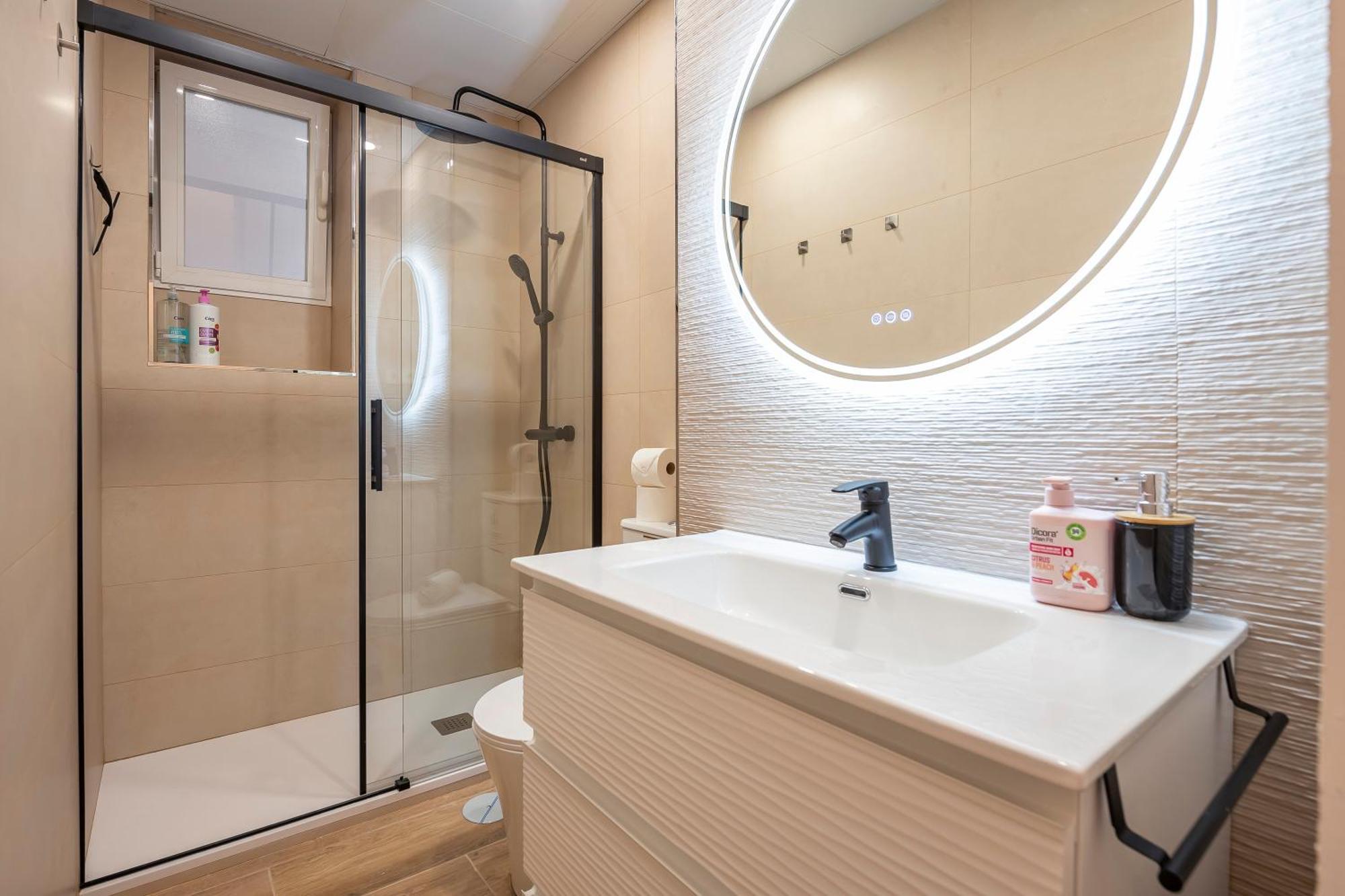 Apartment Exclusivo En El Retiro By Bebalmy *